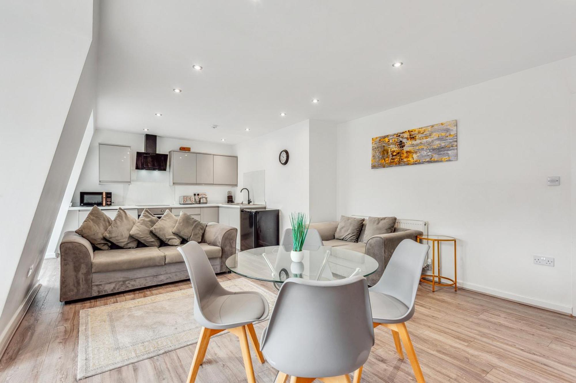 Apartment Retreat