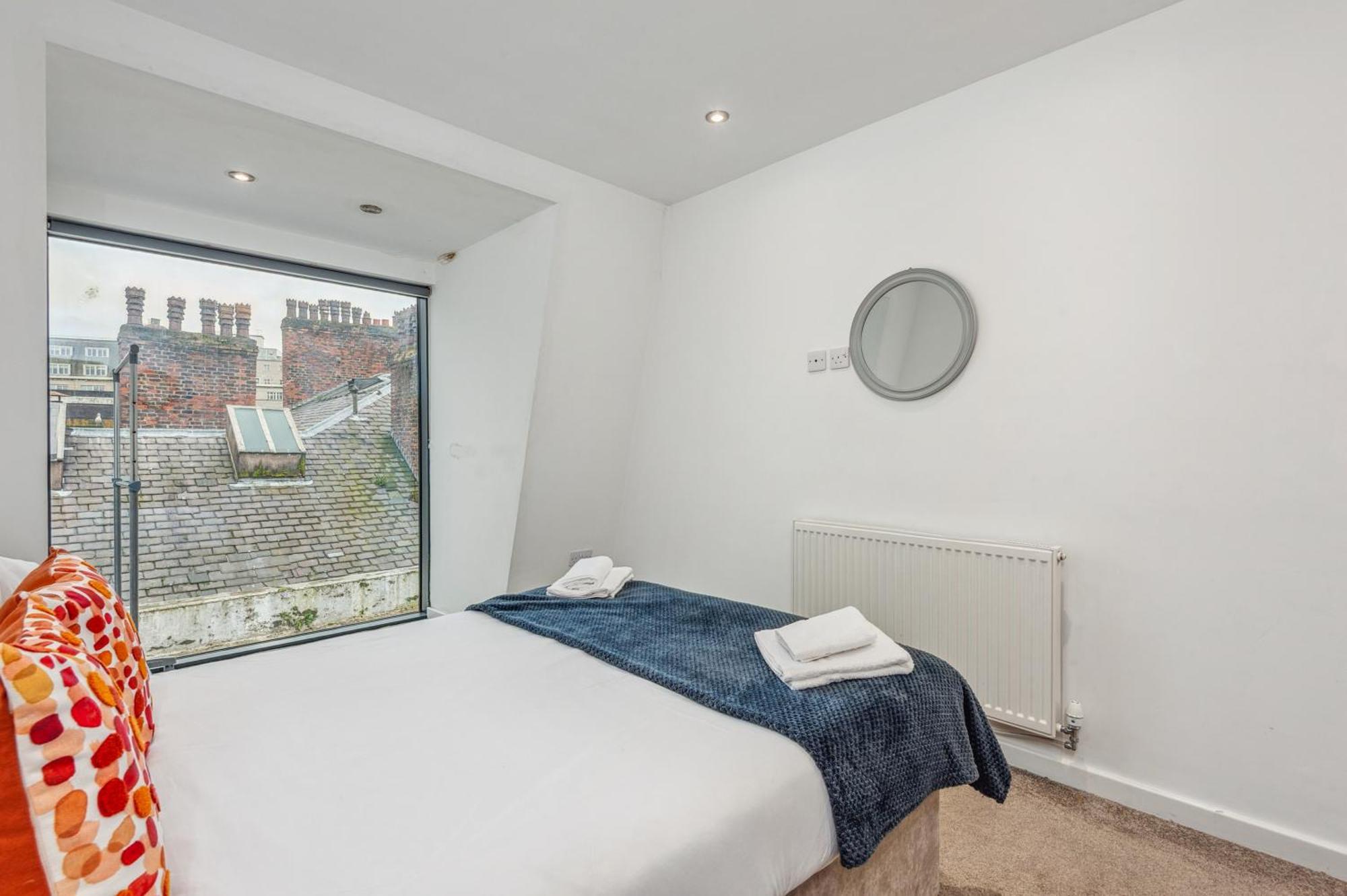 Retreat * Liverpool