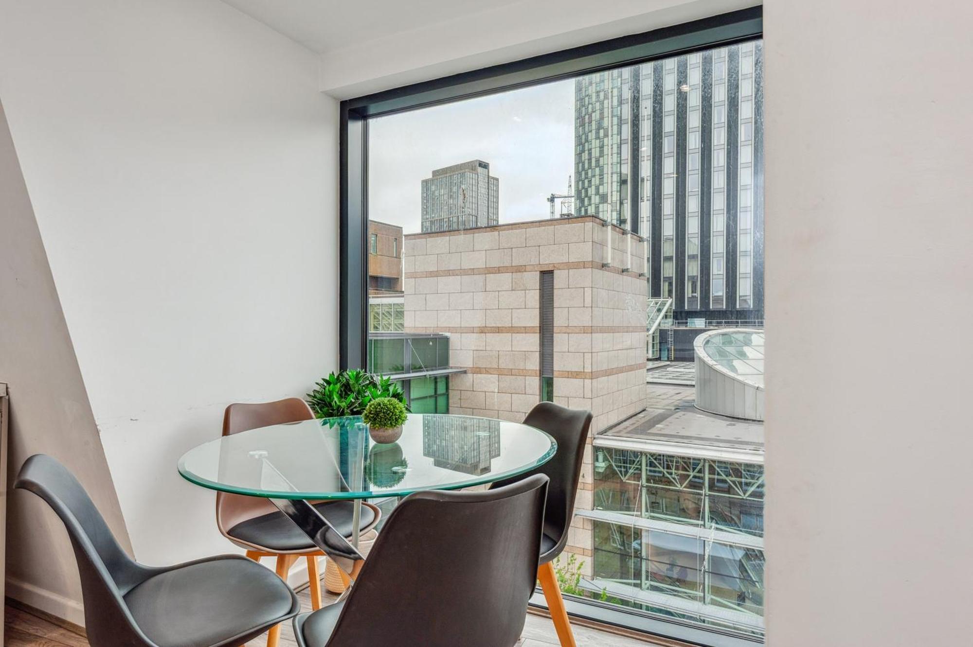 Retreat Apartment *